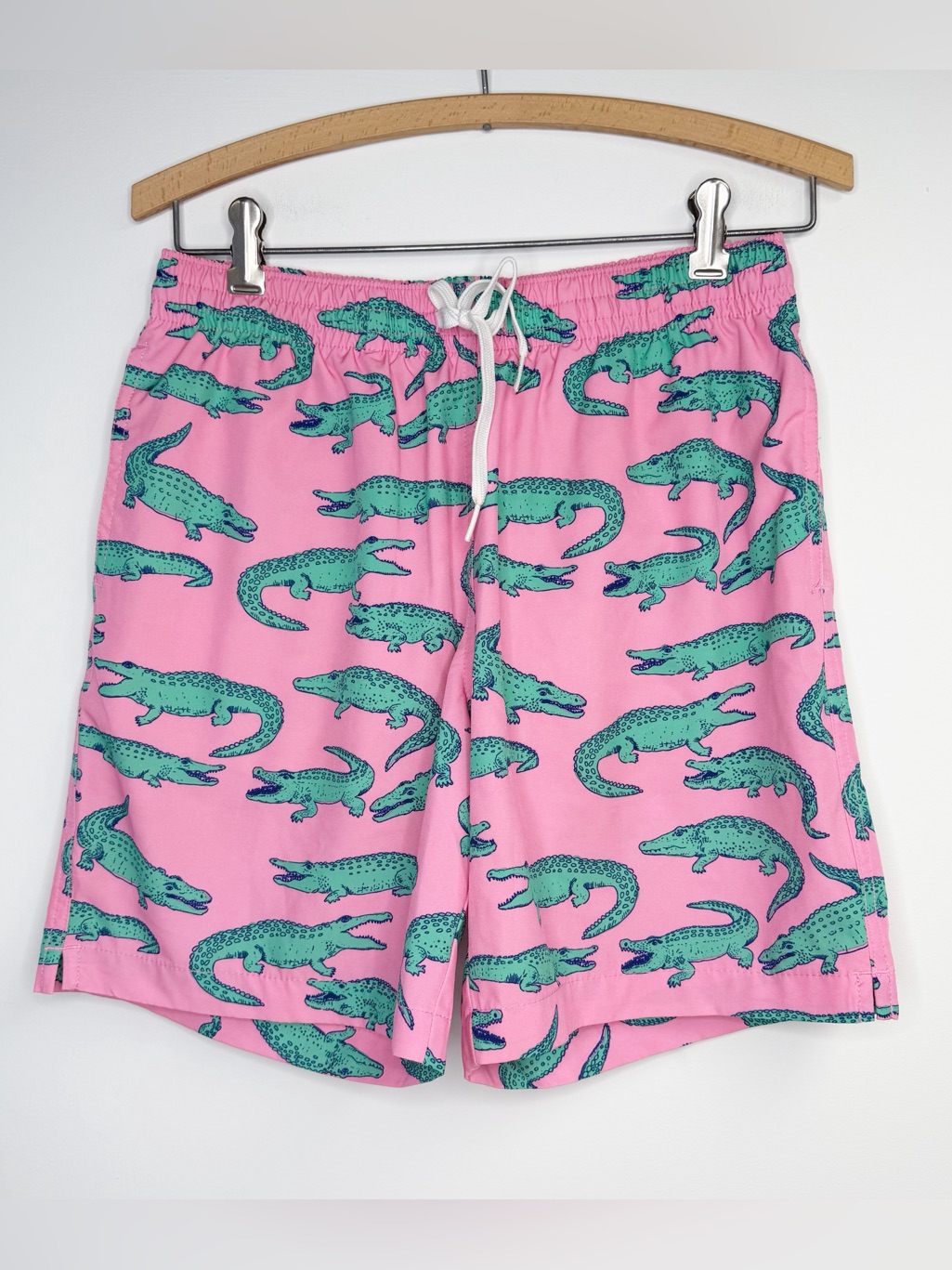 Chubbies The Glades Classic Swim Trunk Pink Alligator Size Small 7” Inseam